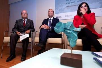  Las crónicas cotidianas de José Naranjo ganan el I Premio Saliou Traoré (Foto TA y EFE)